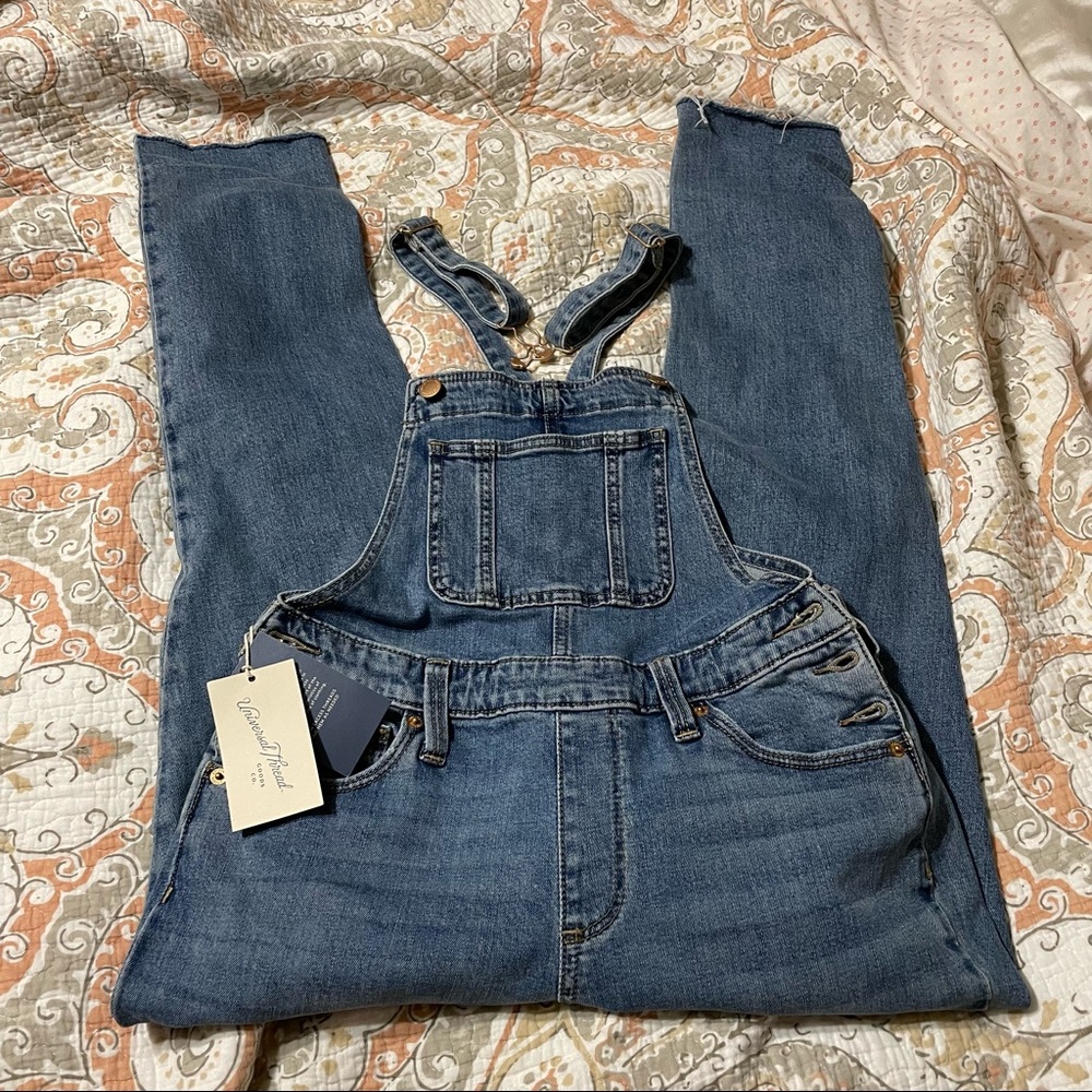 Universal Thread womens overalls